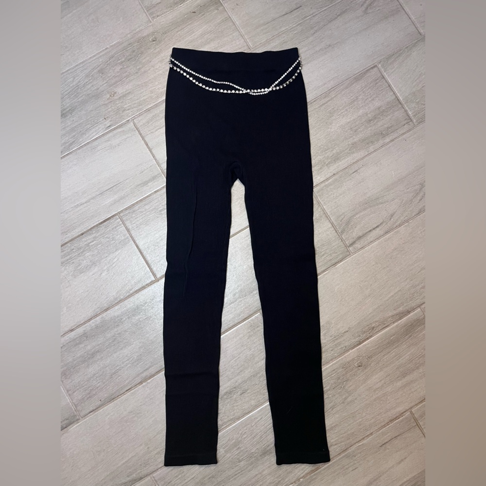 BRAND NEW ZARA LEGGINGS